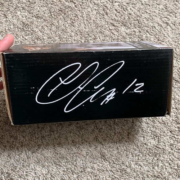 #12 LaMARCUS ALDRIDGE ( Portland Trailblazers bobble head) New in box!! - Picture 4 of 8